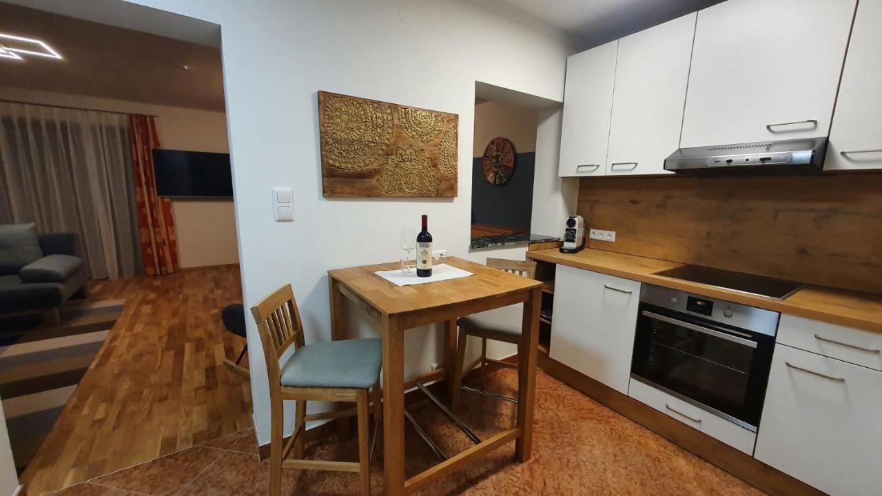 Appartements Mayr Inklusive Ganzjaehrig Gratis Zugang Zur Alpentherme Und Im Sommer Kostenlose Bergbahnnutzung Bad Hofgastein Luaran gambar