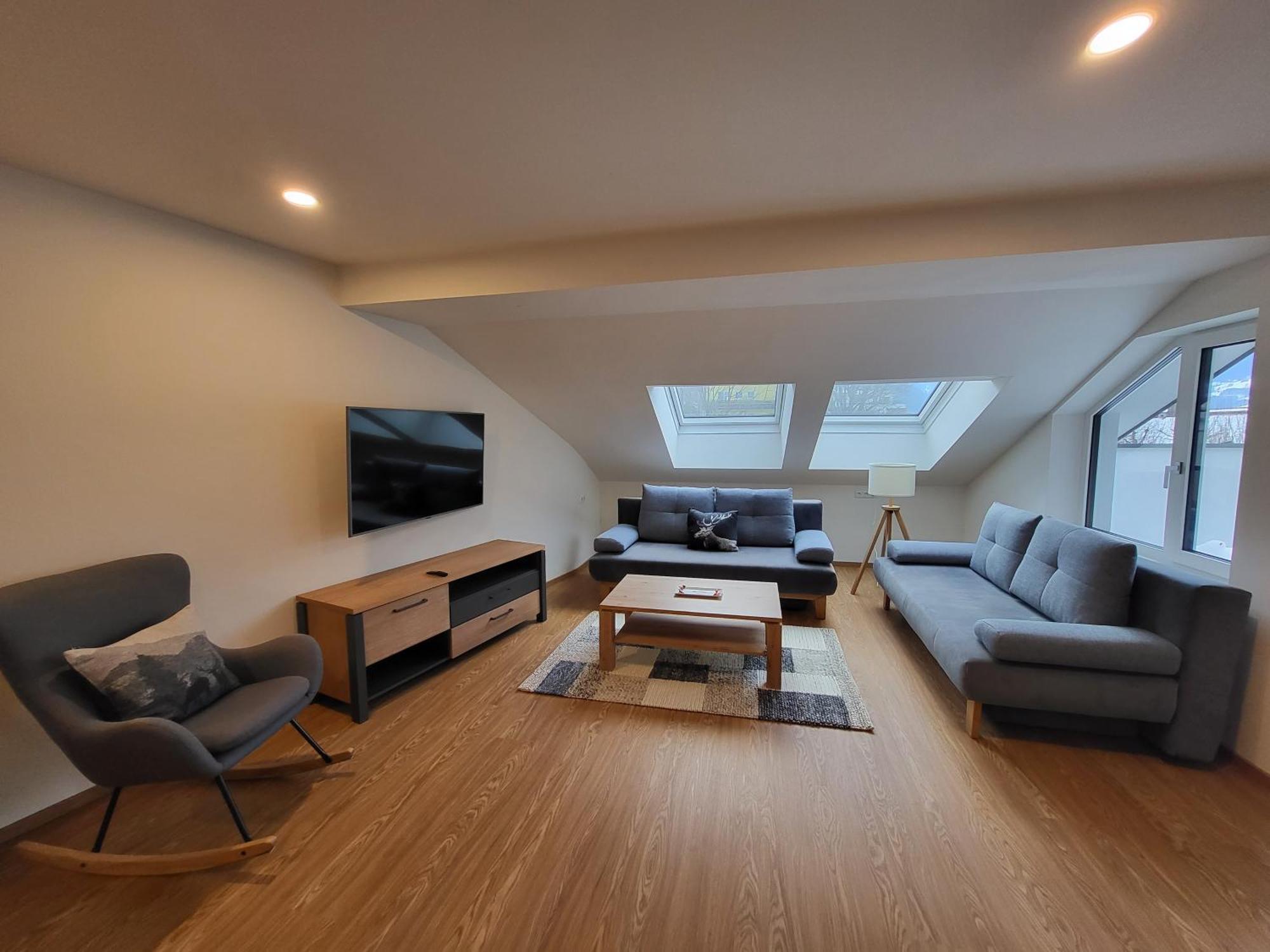 Appartements Mayr Inklusive Ganzjaehrig Gratis Zugang Zur Alpentherme Und Im Sommer Kostenlose Bergbahnnutzung Bad Hofgastein Luaran gambar