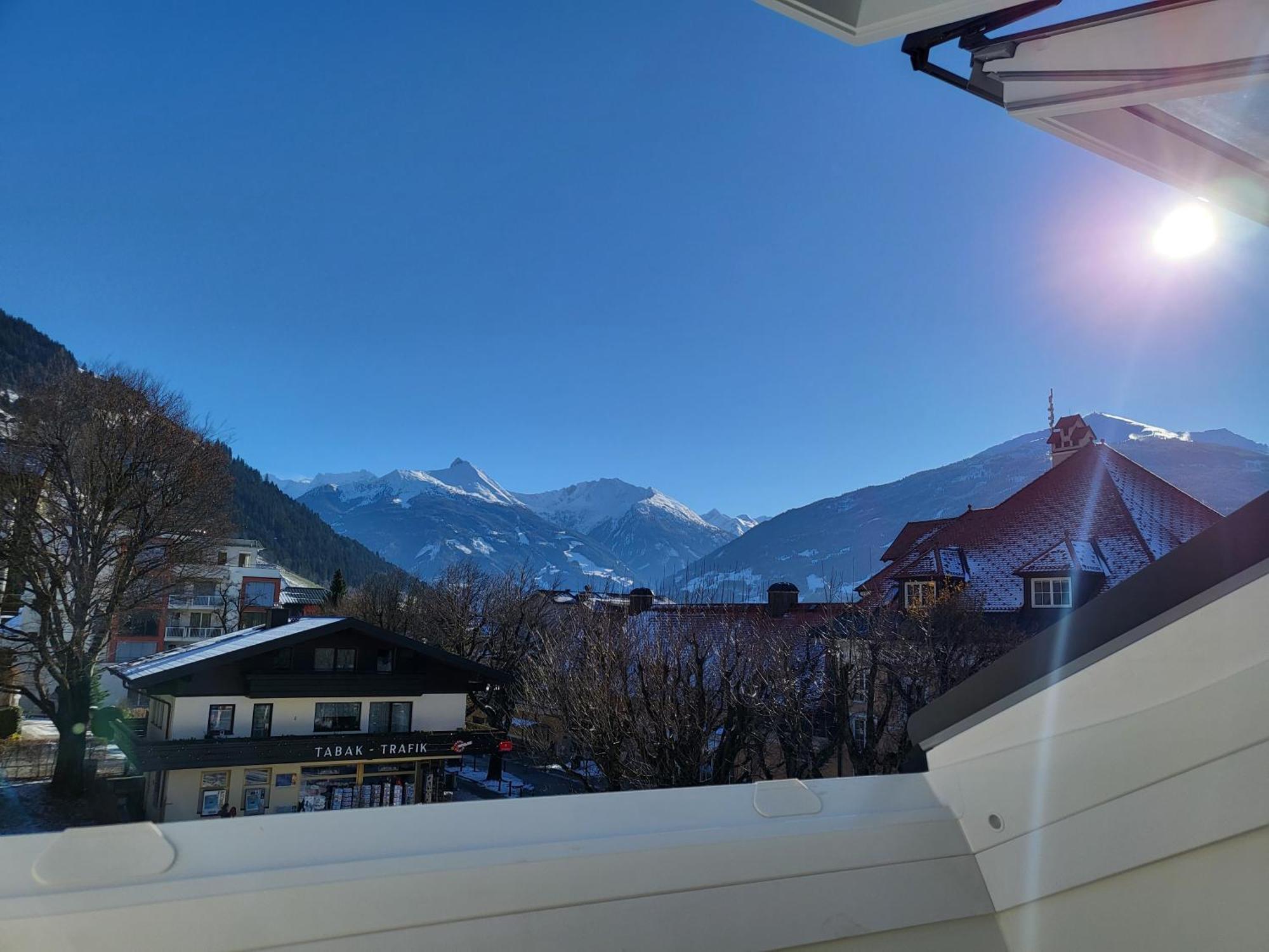 Appartements Mayr Inklusive Ganzjaehrig Gratis Zugang Zur Alpentherme Und Im Sommer Kostenlose Bergbahnnutzung Bad Hofgastein Luaran gambar